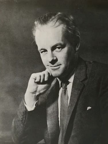 Alistair MacLean