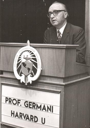 Gino Germani