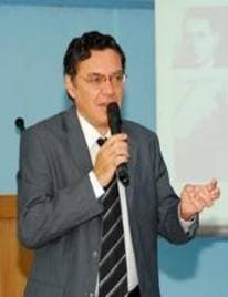 H.M. de Oliveira