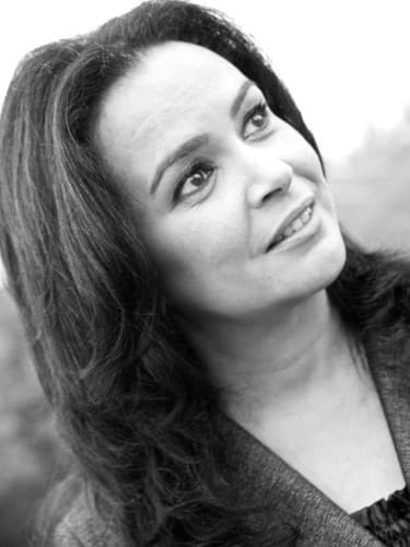 Alberta Marques Fernandes