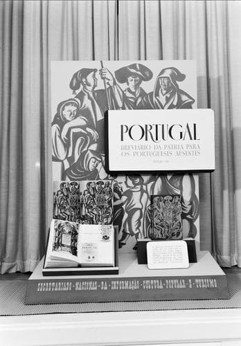 Portugal: breviário da pátria para os portugueses ausentes.